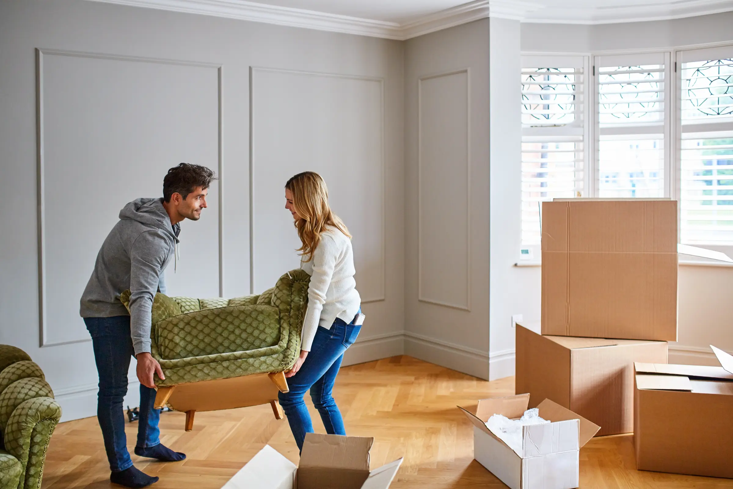couple moving in to new home - irish mortgages - doddl